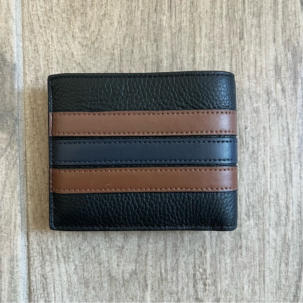 Coach 3 in 1 Wallet with Varsity Stripe - Picture 2 of 8